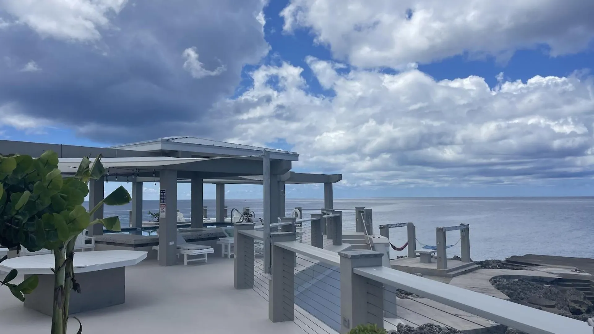 Sunset Hideaway Apartment West Bay Cayman Islands